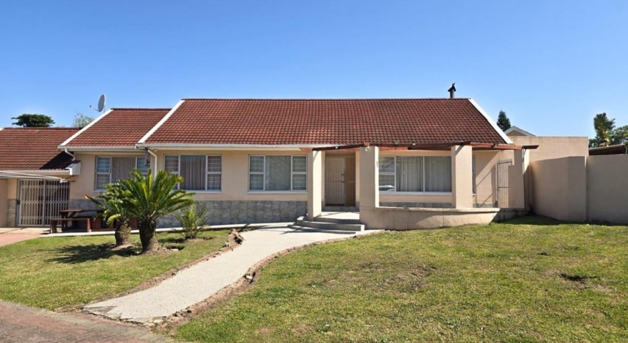 3 Bedroom Property for Sale in Beacon Bay Eastern Cape